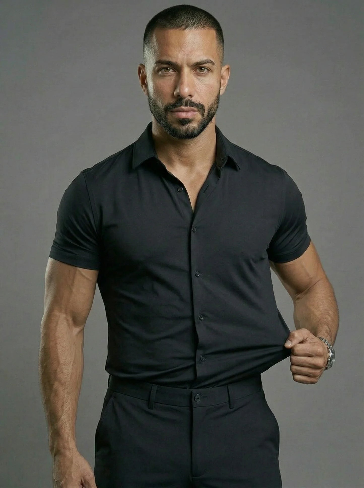 Camisa Ajustada Stretch para Hombre – Corte Atlético