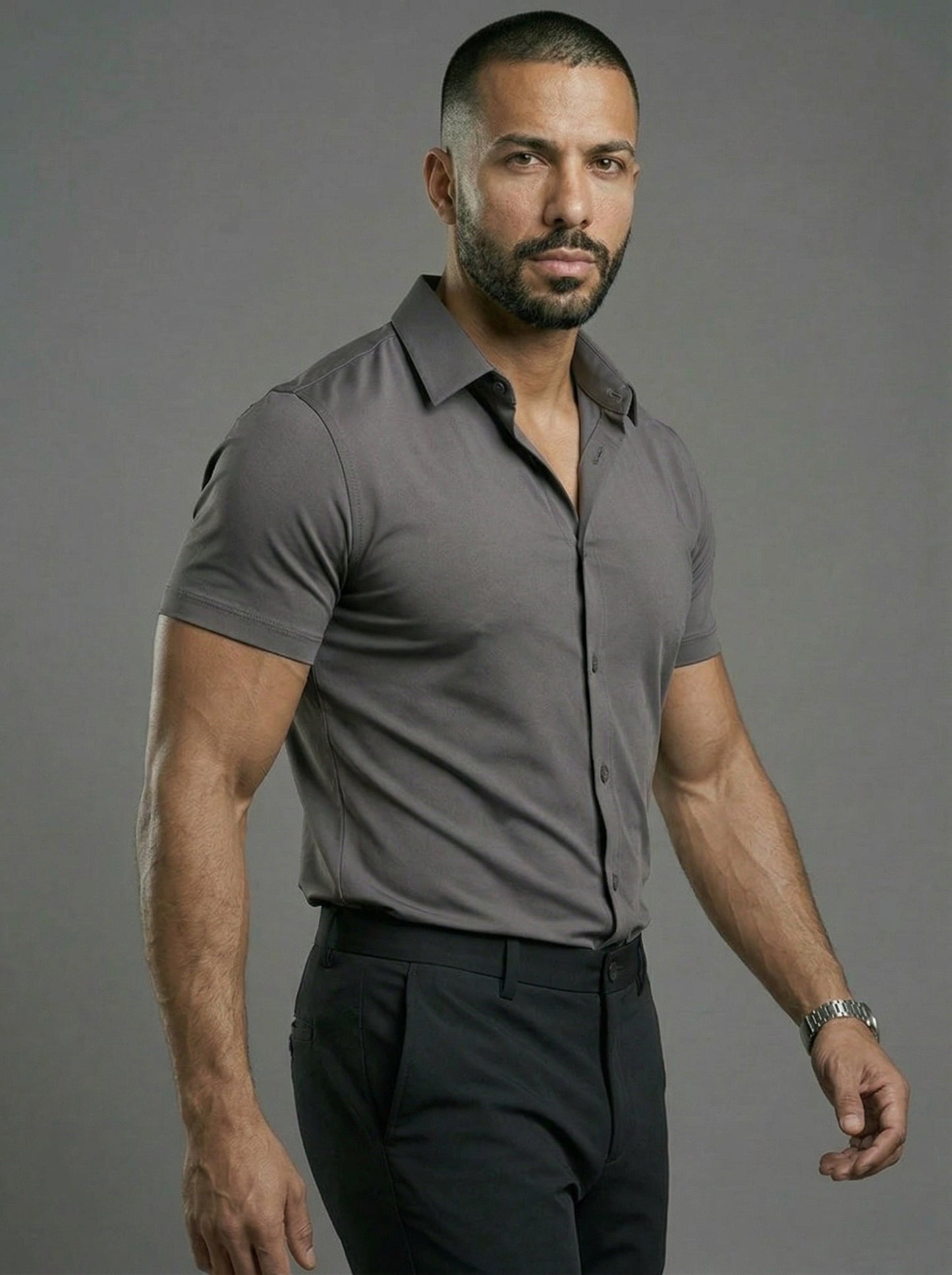 Camisa Ajustada Stretch para Hombre – Corte Atlético