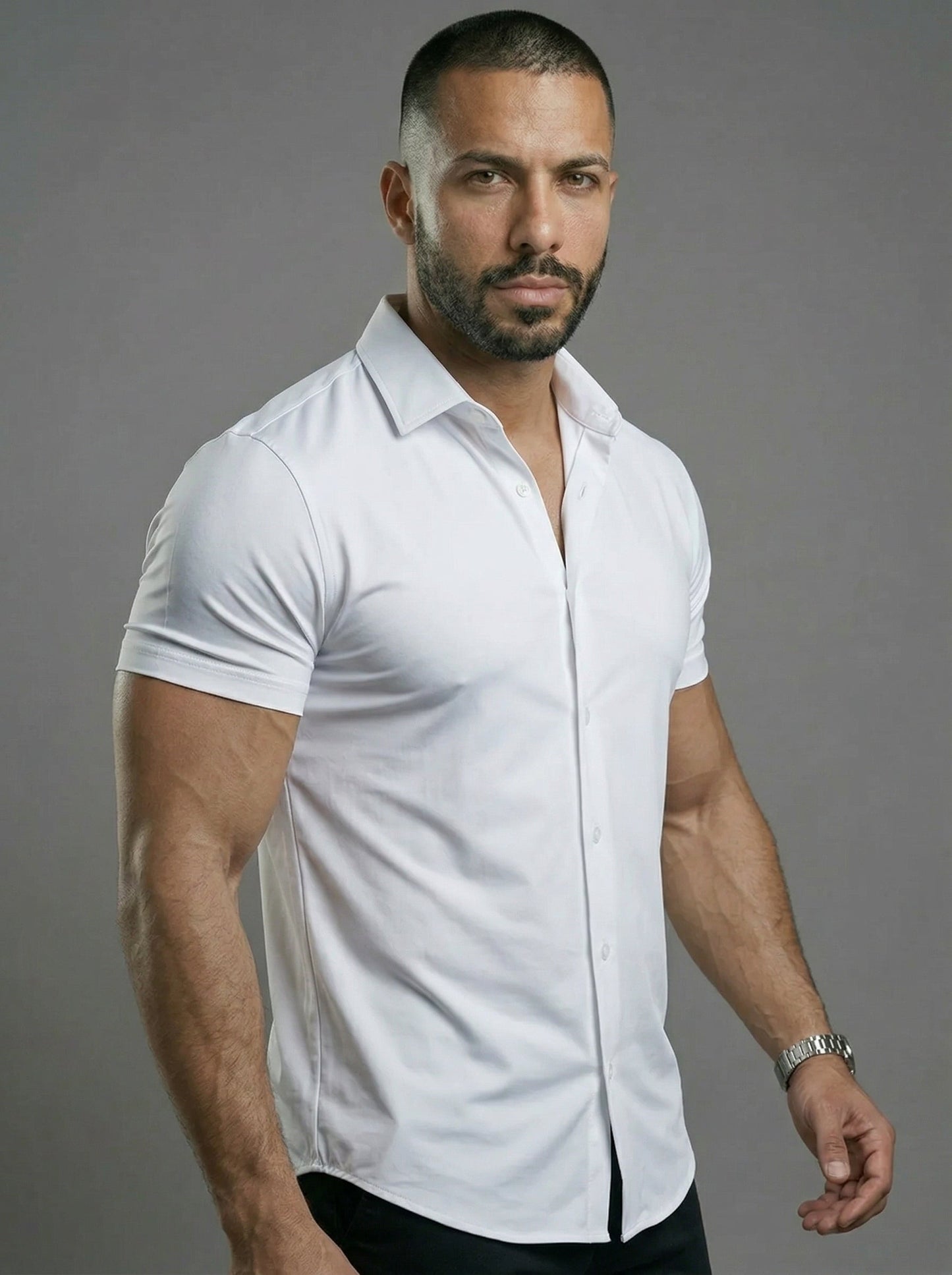 Camisa Ajustada Stretch para Hombre – Corte Atlético